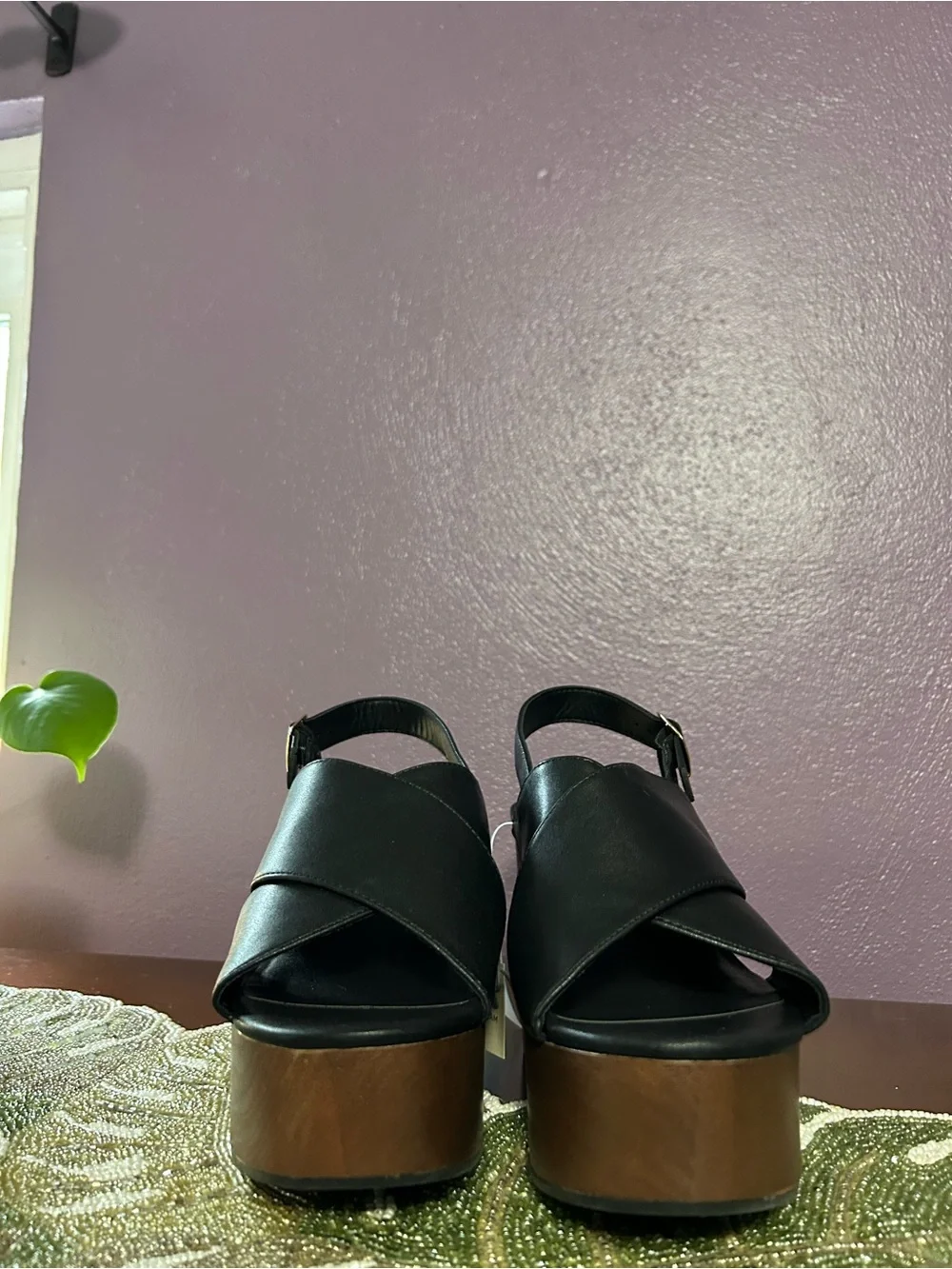 Y2k Naomi Wood Wedge Heels Universal Thread size 7.5 black brown whimsy office